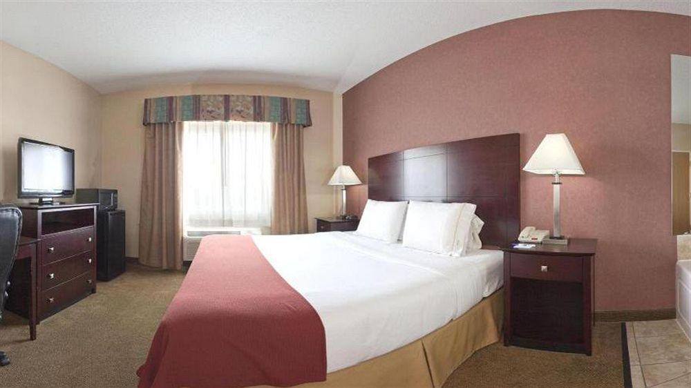 Holiday Inn Express Hotel & Suites Cincinnati-North/Sharonville Extérieur photo