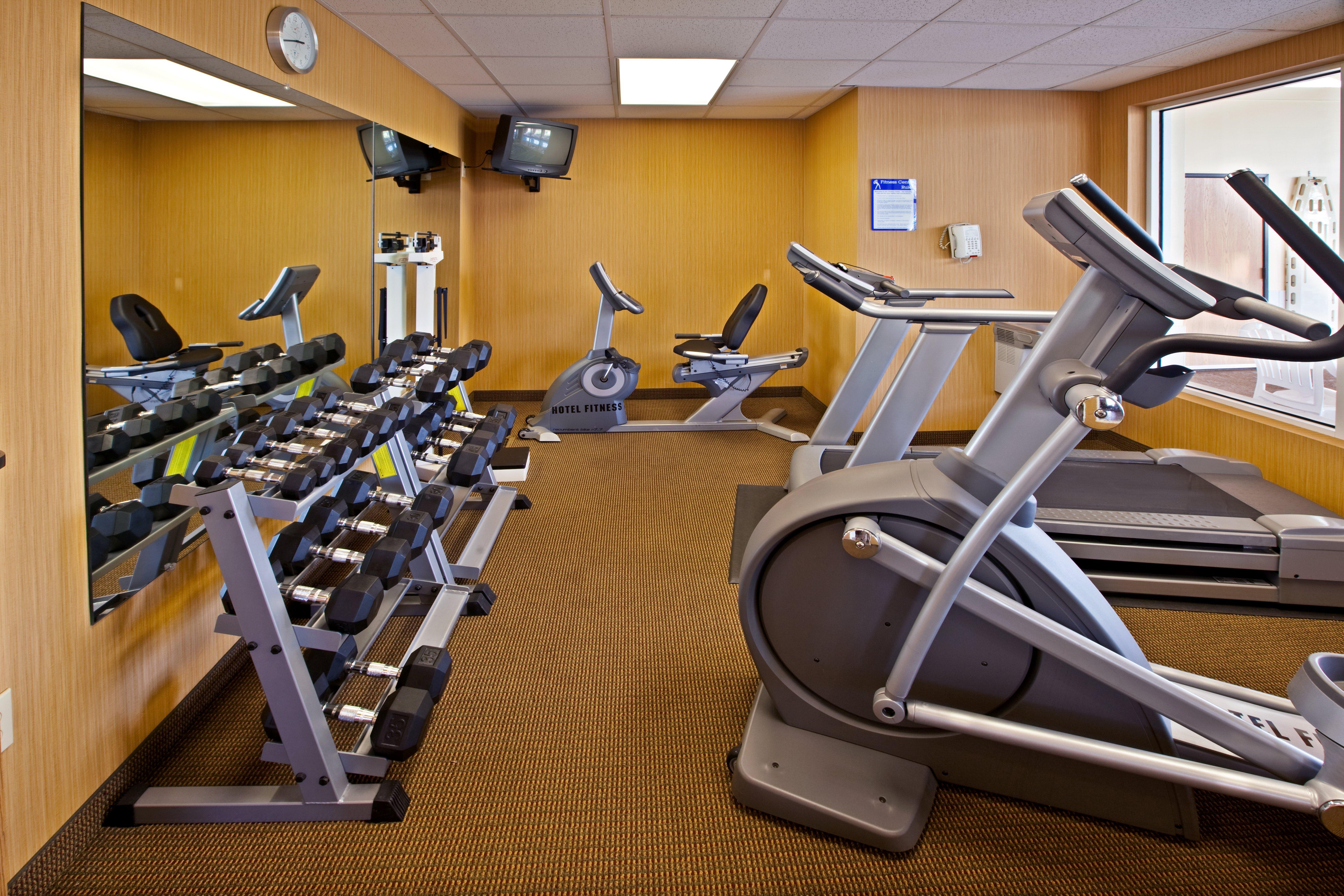 Holiday Inn Express Hotel & Suites Cincinnati-North/Sharonville Extérieur photo